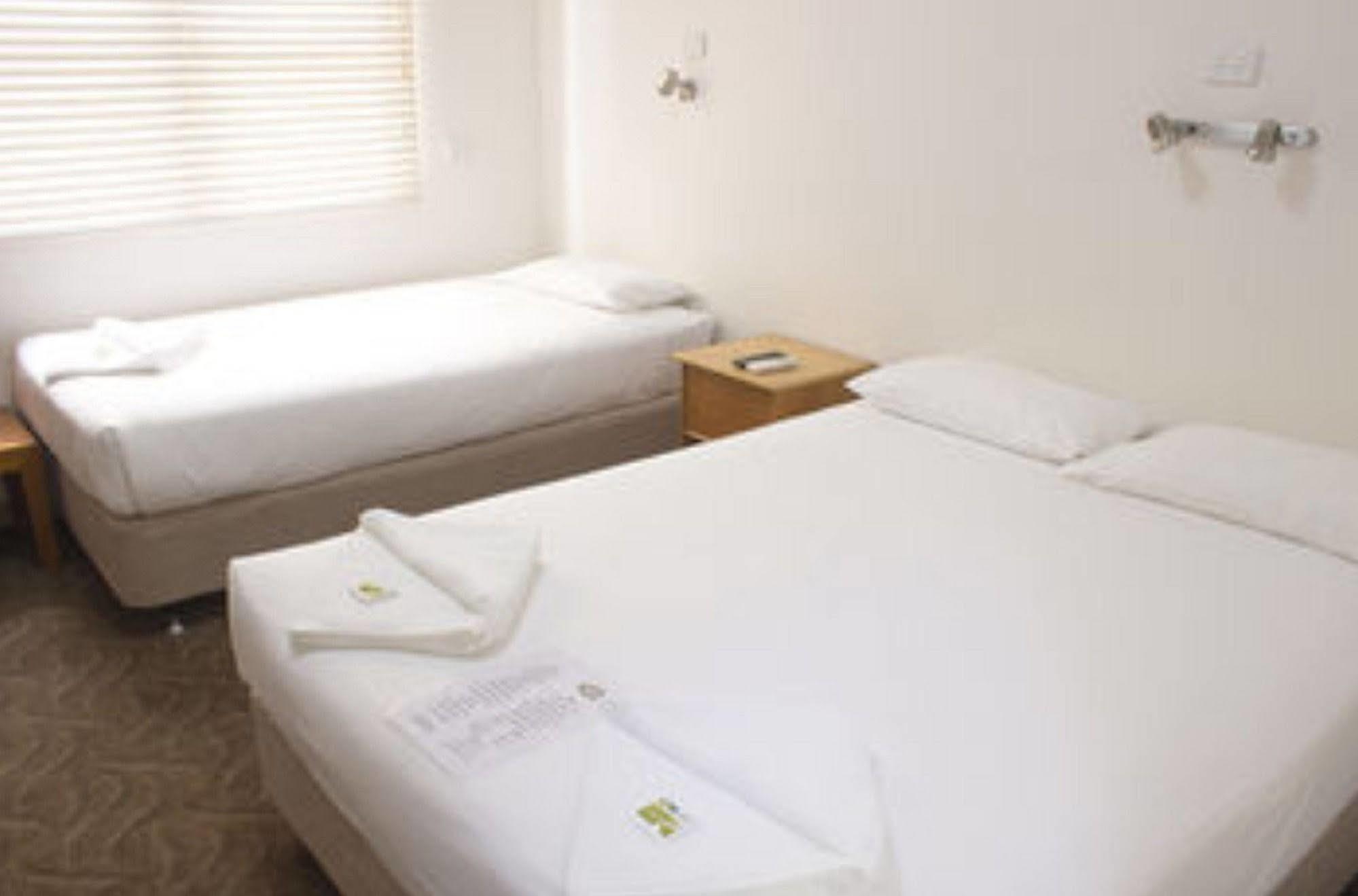 Cbd Hotel Newcastle Esterno foto